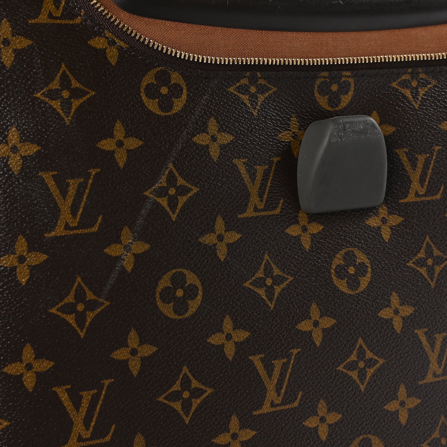 LOUIS VUITTON Monogram Eole 60