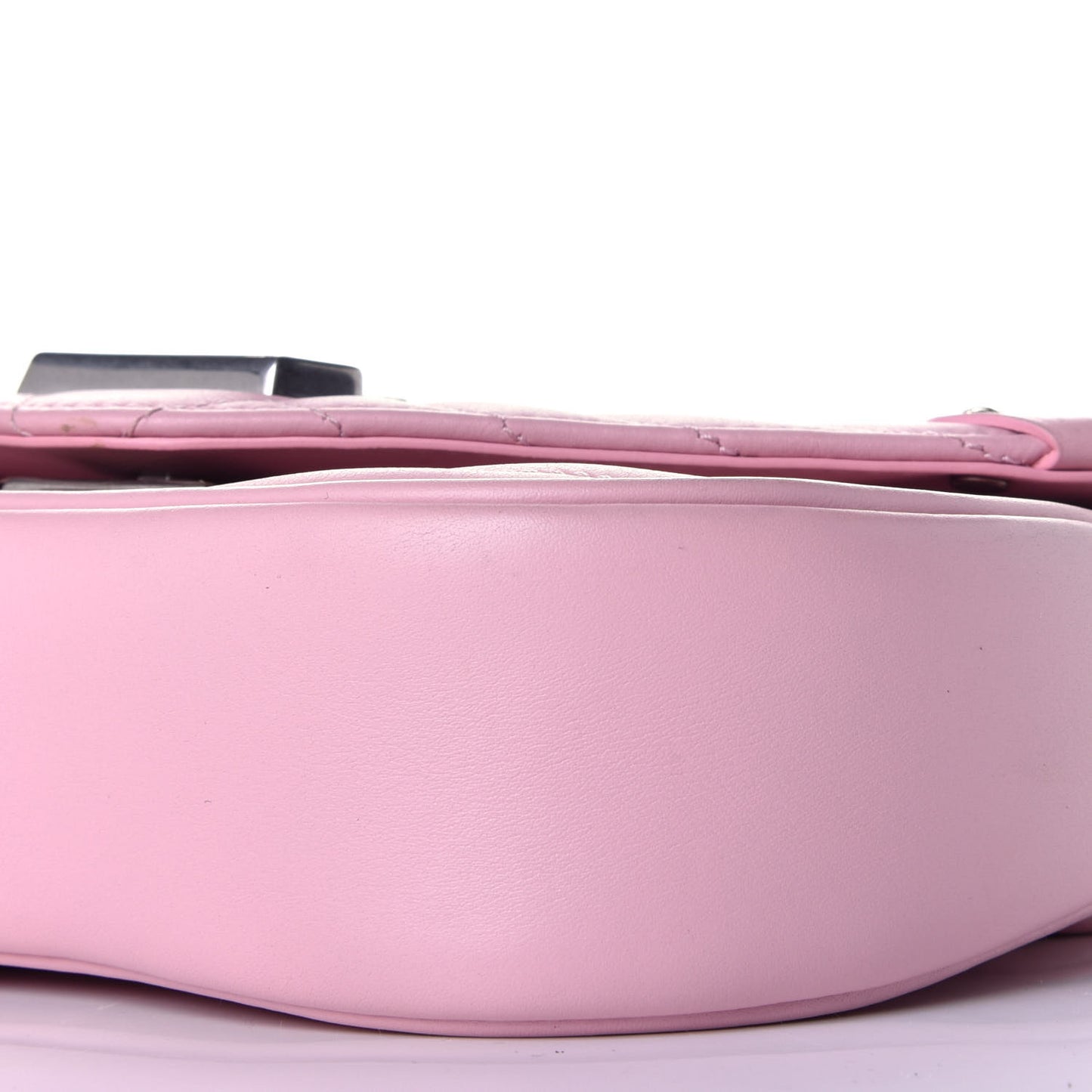Calfskin New Wave Chain MM Rose Clair