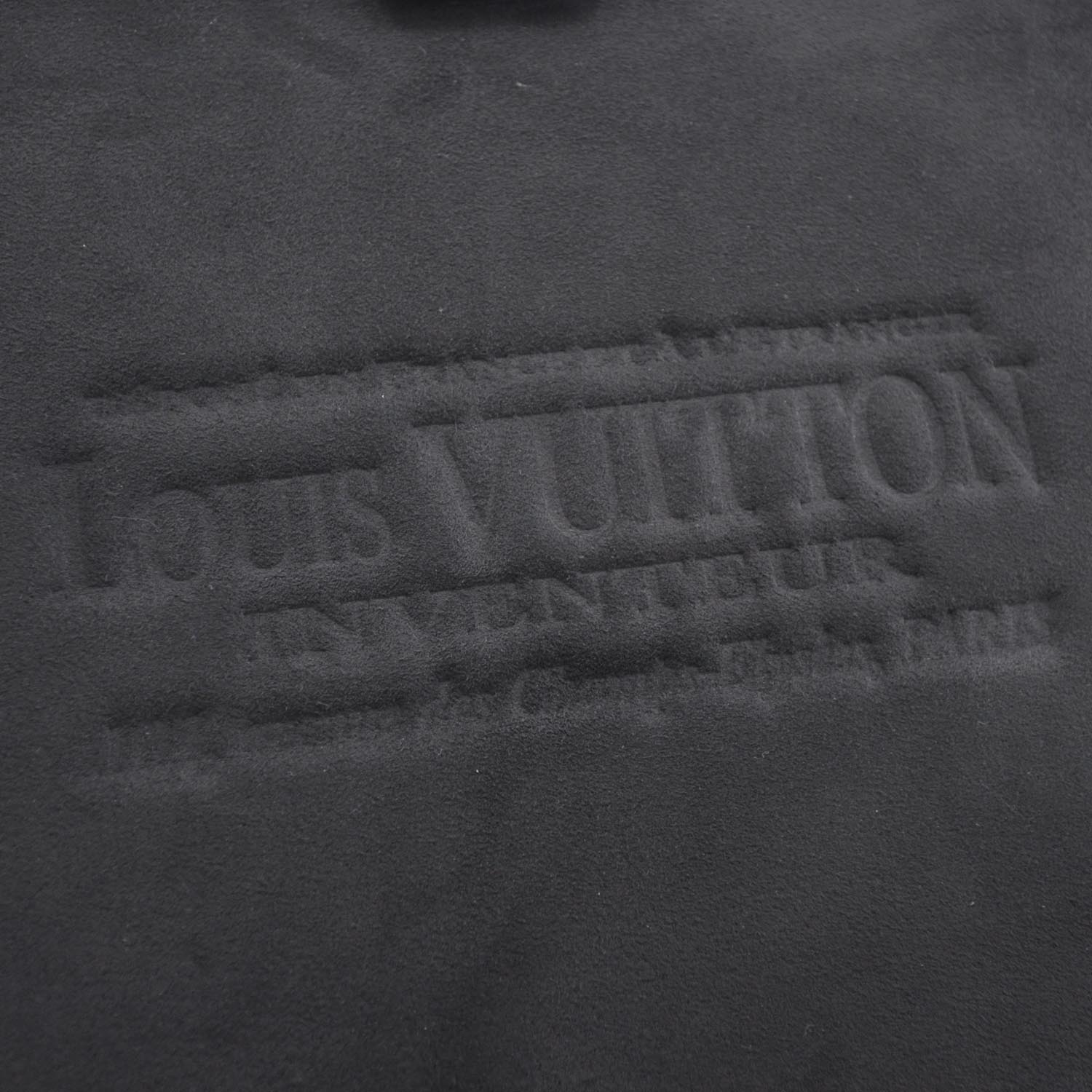 Louis Vuitton Damier Graphite 13 in Laptop Sleeve 5 of 8