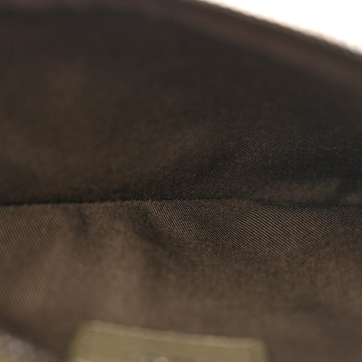 Oblique Saddle Triple Pouch Green