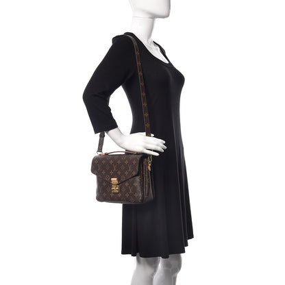 Louis Vuitton Monogram Pochette Metis 2 of 10