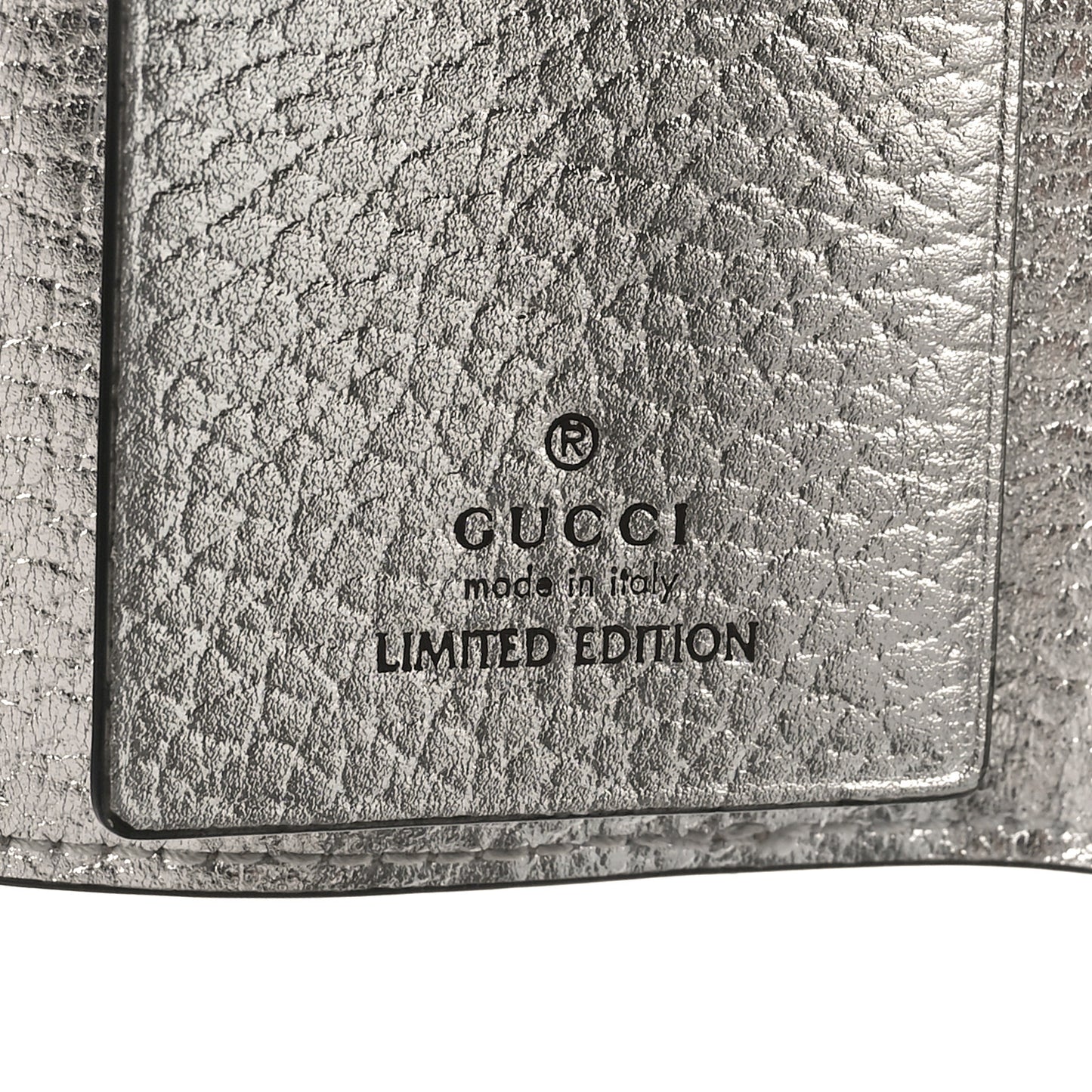 Metallic Calfskin GG Supreme Monogram GG Marmont 6 Key Holder Case Silver Beige Ebony