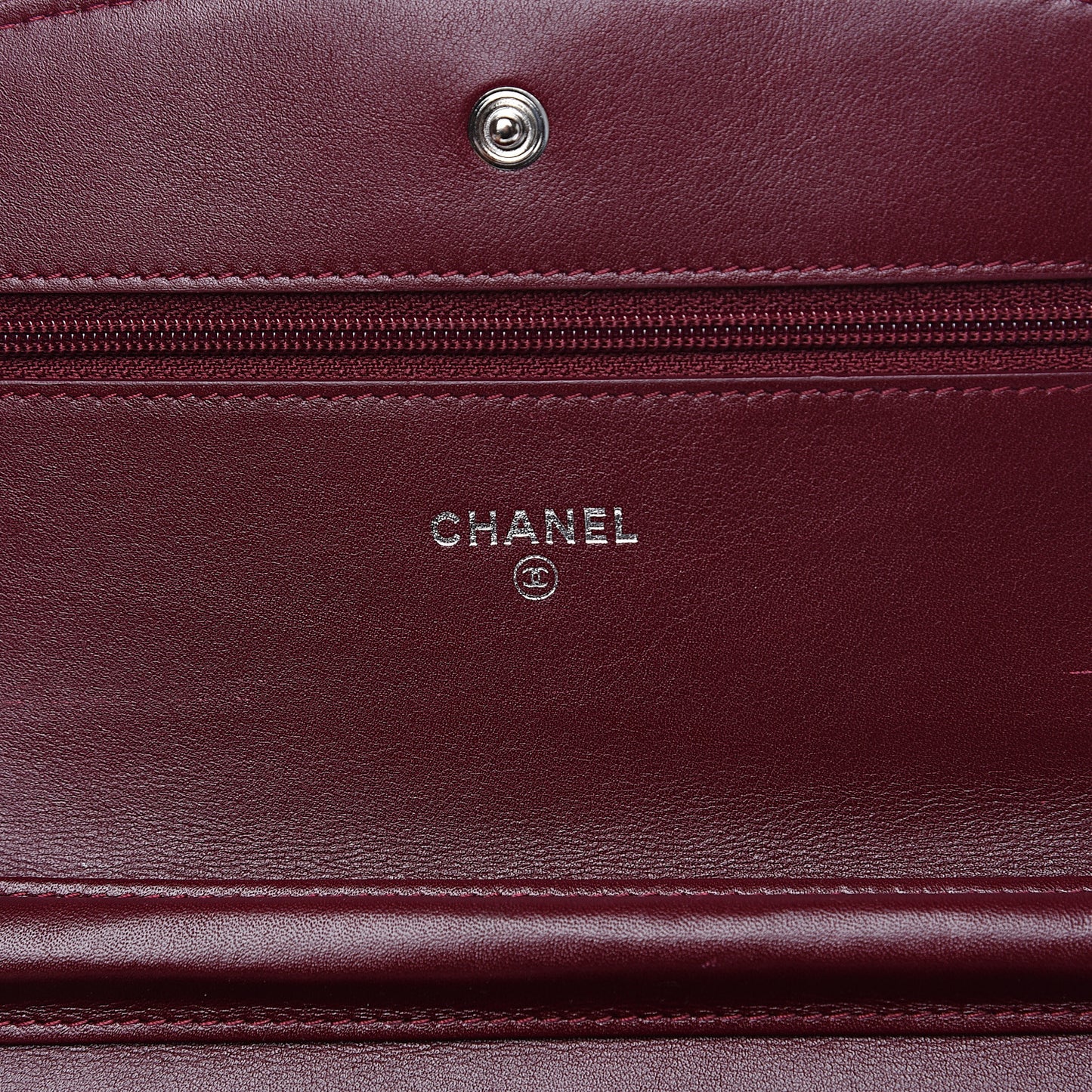 Patent Quilted Brilliant Wallet On Chain WOC Red