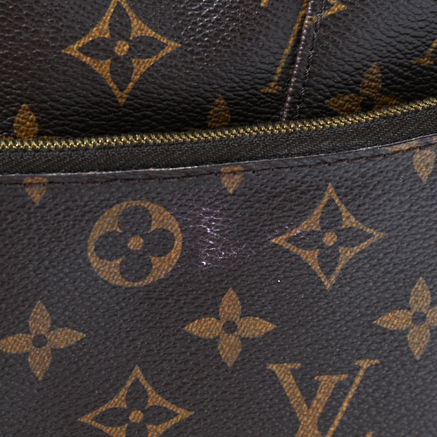 Louis Vuitton Monogram Artsy MM 13 of 13