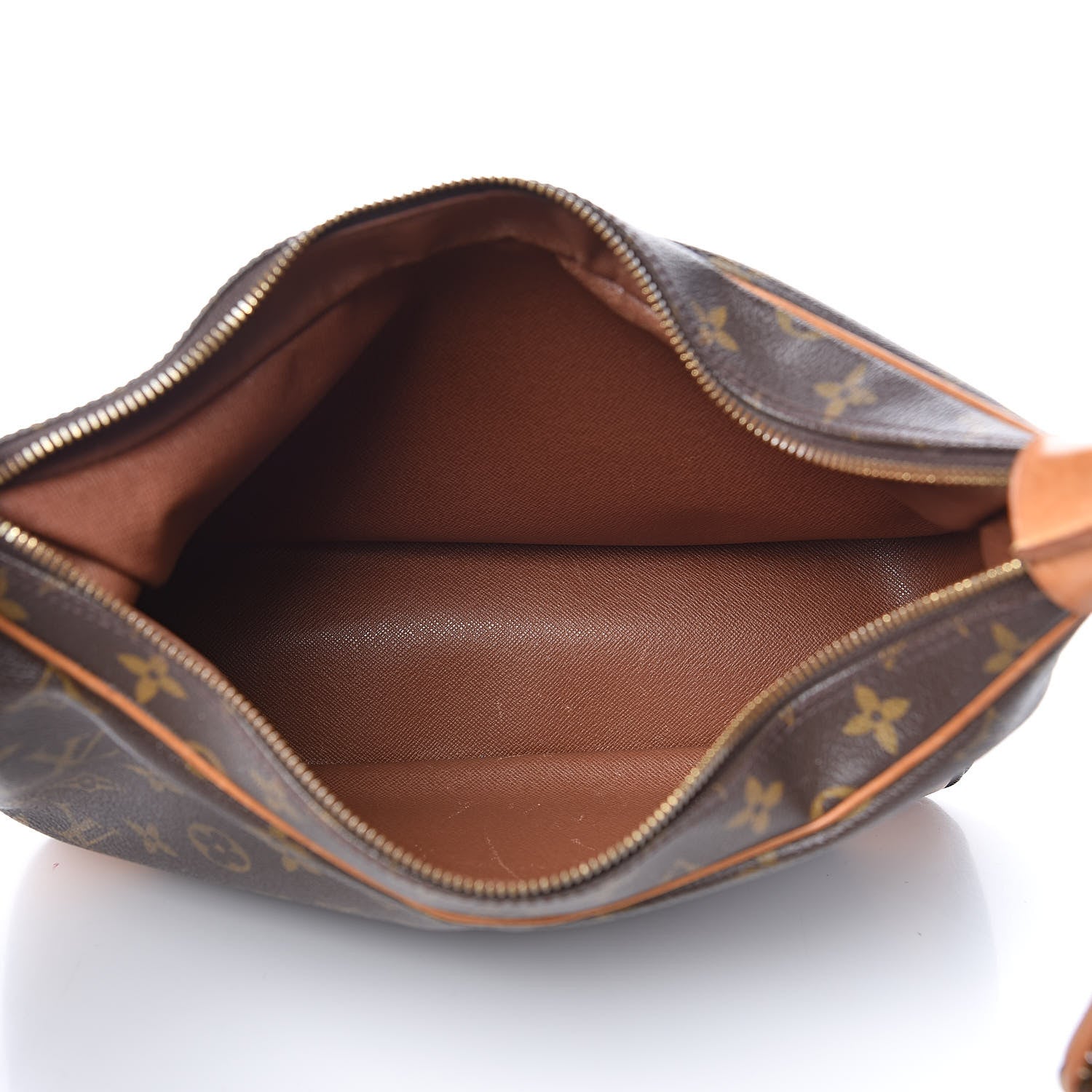 Louis Vuitton Monogram Boulogne 30 5 of 15