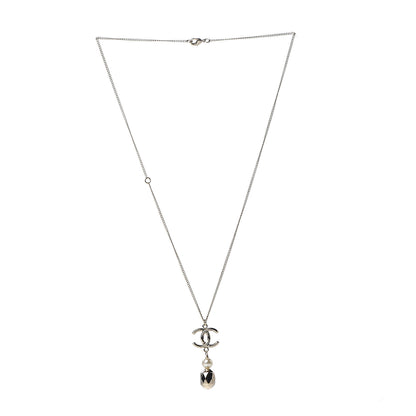 Chanel Pearl CC Drop Necklace Gold 2 of 3