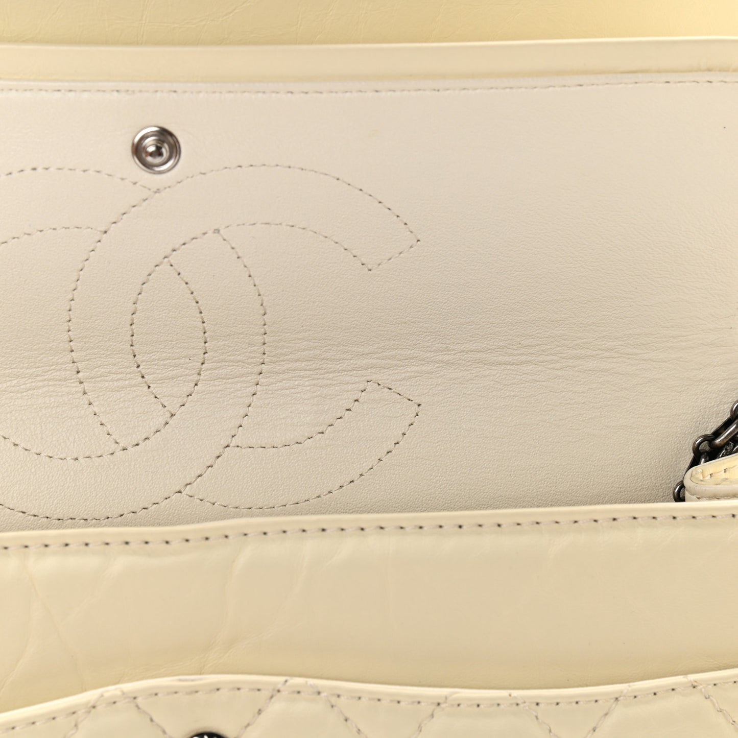 Aged Calfskin Quilted 2.55 Reissue 226 Flap White
