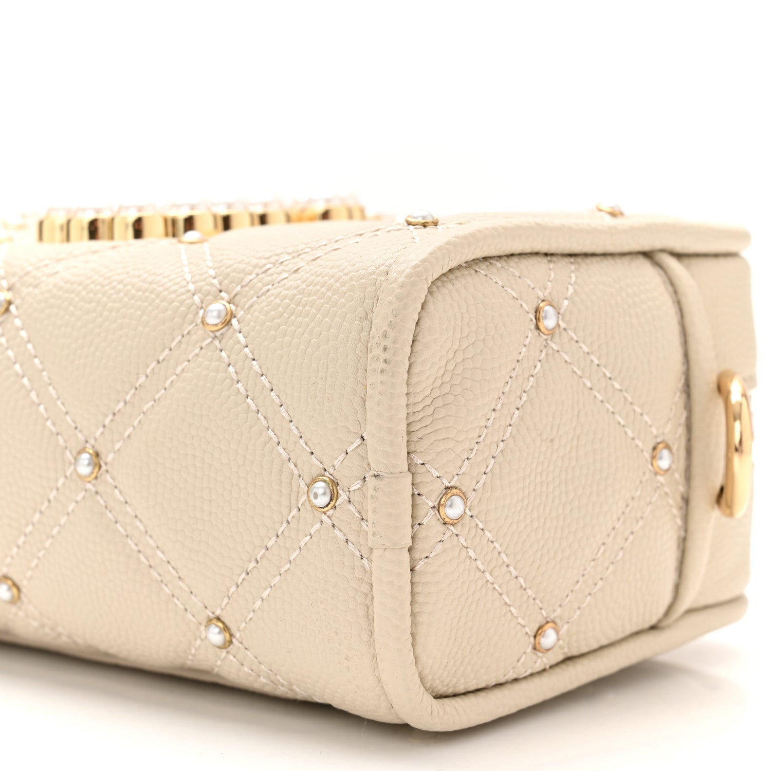 Marc Jacobs Calfskin Quilted Pearl The Softshot 17 Crossbody Oatmilk 10 of 10