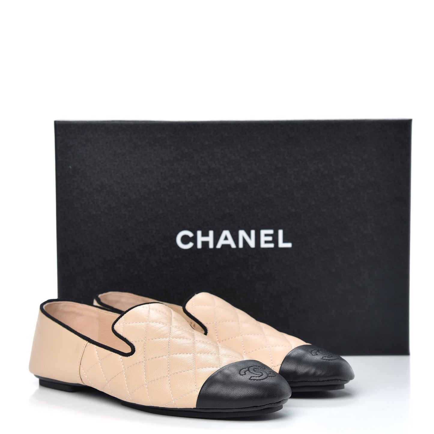Lambskin Quilted Cap Toe Slipper With Pouch 36 Beige Black