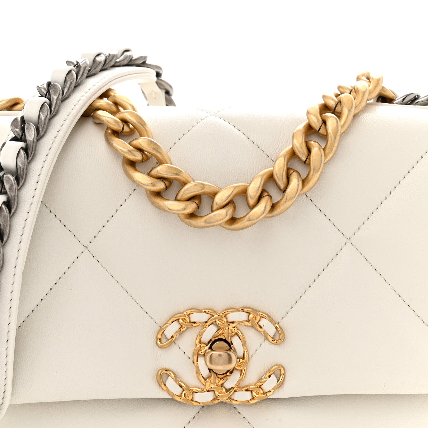 Chanel Goatskin Quilted Medium Chanel 19 Flap White 8 of 11