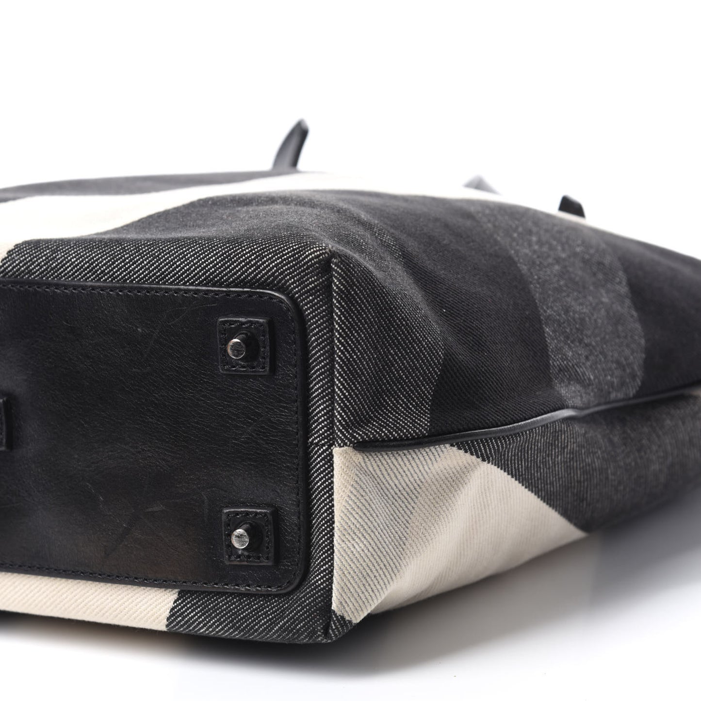 Beat Check Tote Black