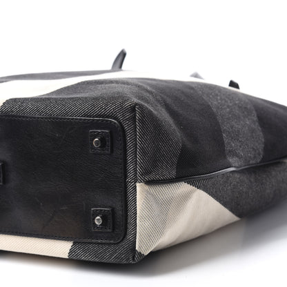 Burberry Beat Check Tote Black 7 of 9