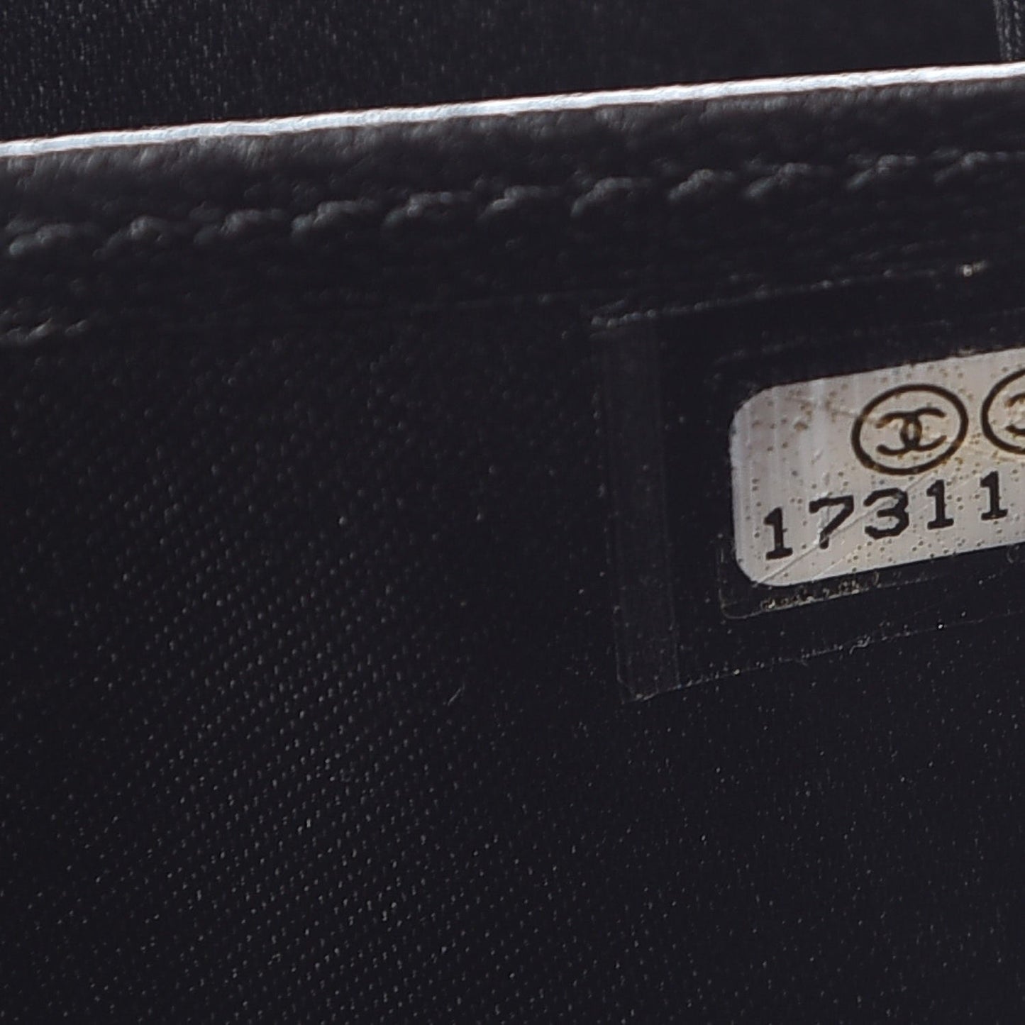 Crackled Patent Calfskin Large Gusset Zip Around Wallet Black