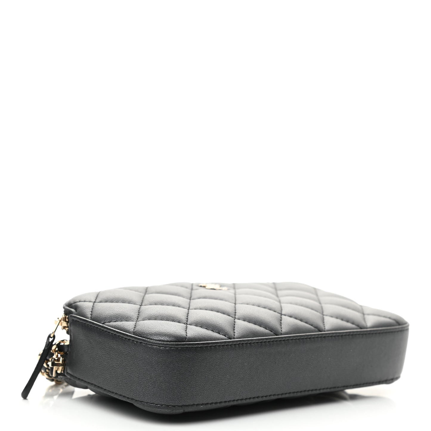 Iridescent Lambskin Quilted Pearl Clutch With Chain Black