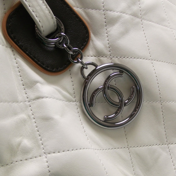 Quilted COUNTRY CLUB Tote White