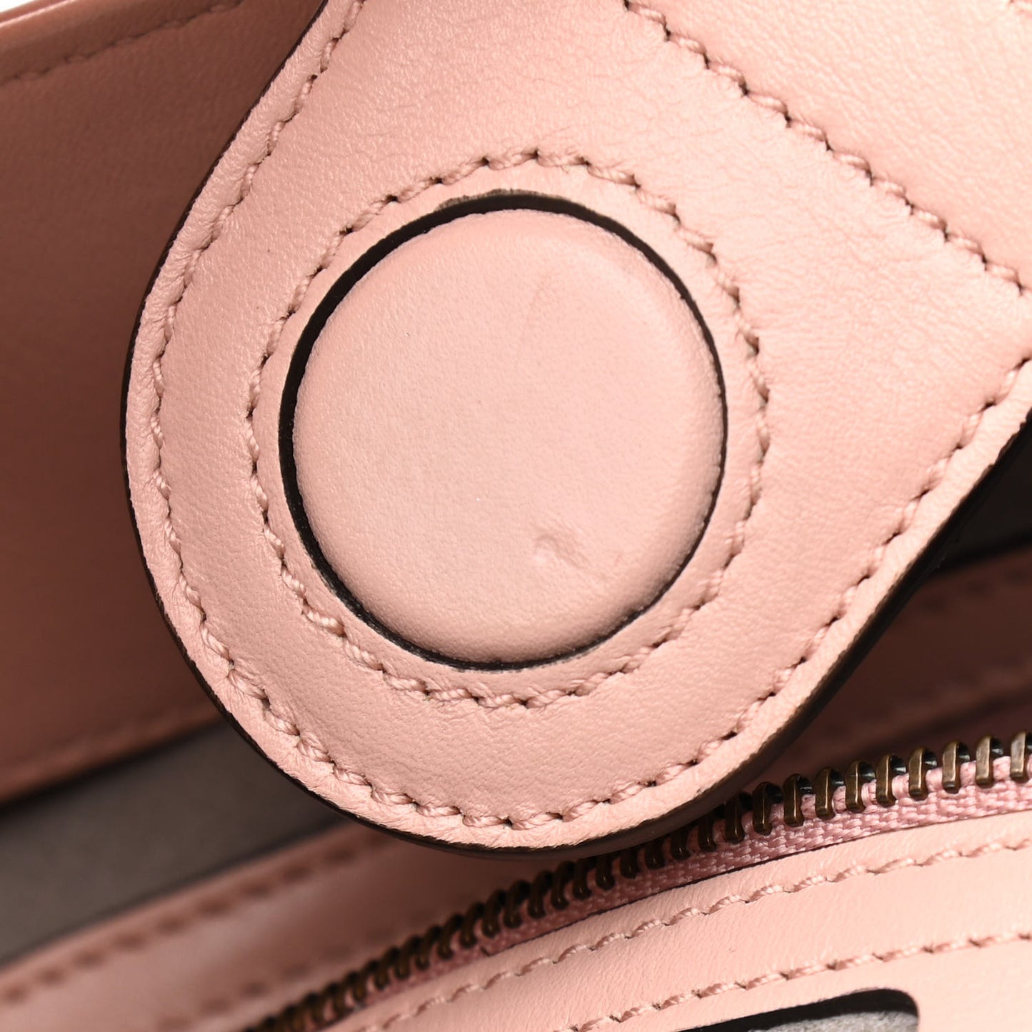 Calfskin Matelasse Medium GG Marmont Shoulder Tote Bag Perfect Pink