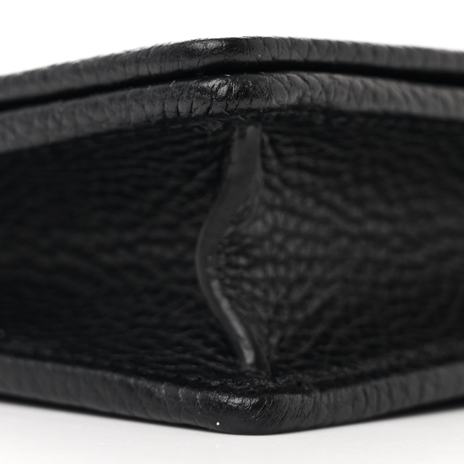 Gucci Pebbled Calfskin Soho Wallet On Chain Black 8 of 10