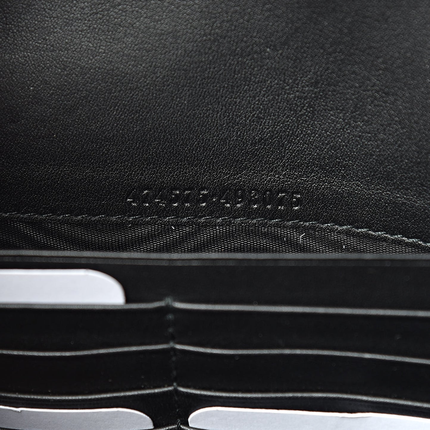 Velvet Matelasse GG Marmont Chain Wallet Black