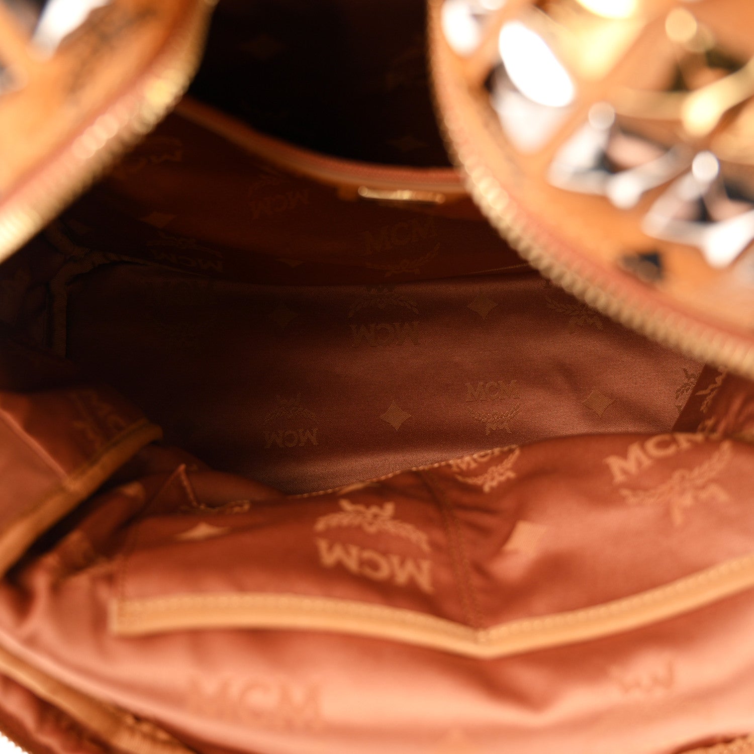 MCM Visetos Crown Stud Medium Stark Backpack Cognac 5 of 9