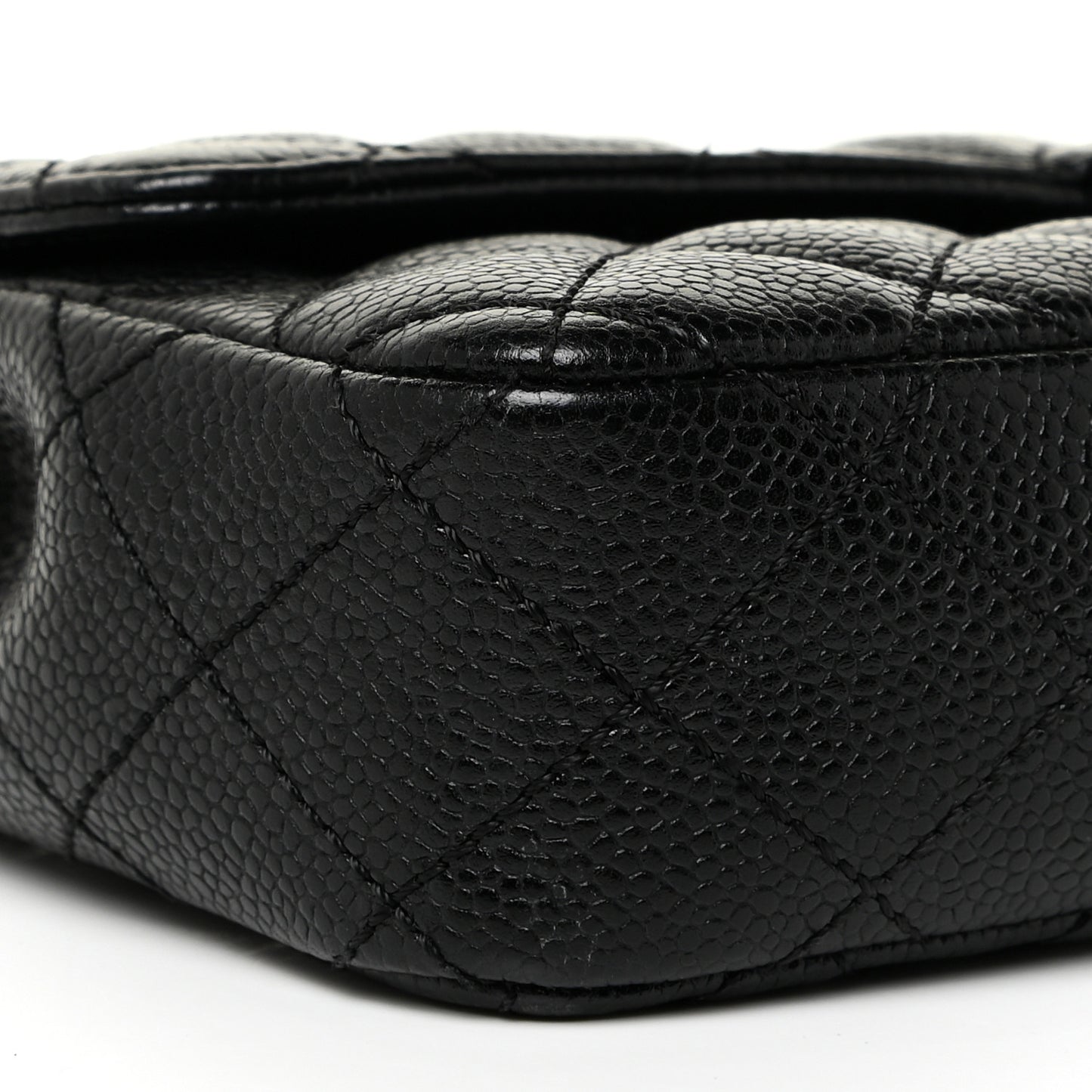 Caviar Quilted East West Flap Black