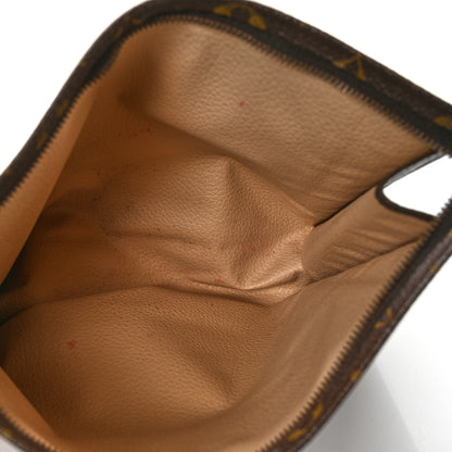 Louis Vuitton Monogram Toiletry Pouch 26 5 of 11