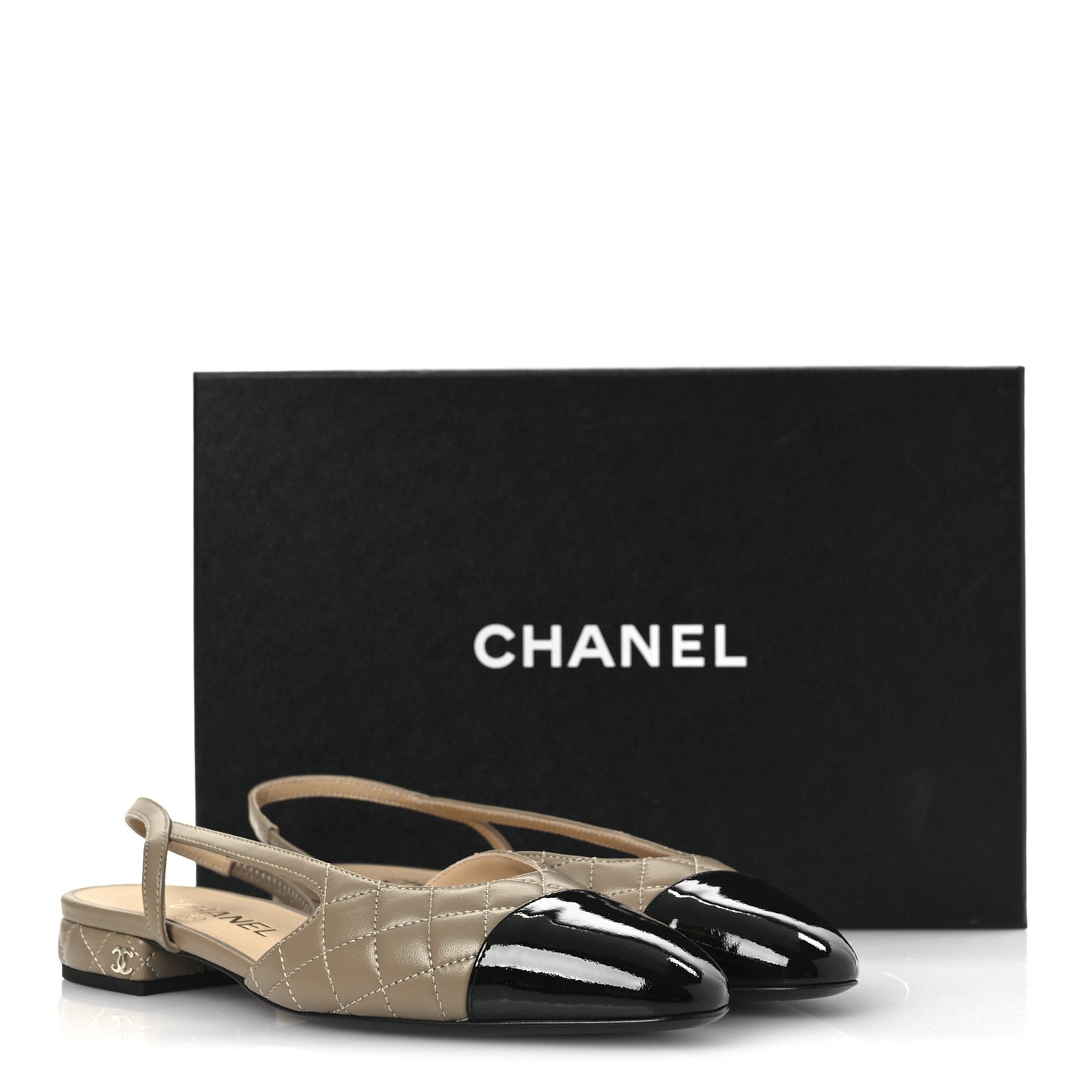 Lambskin Patent Cap Toe CC Slingback Flats 38 Beige Black