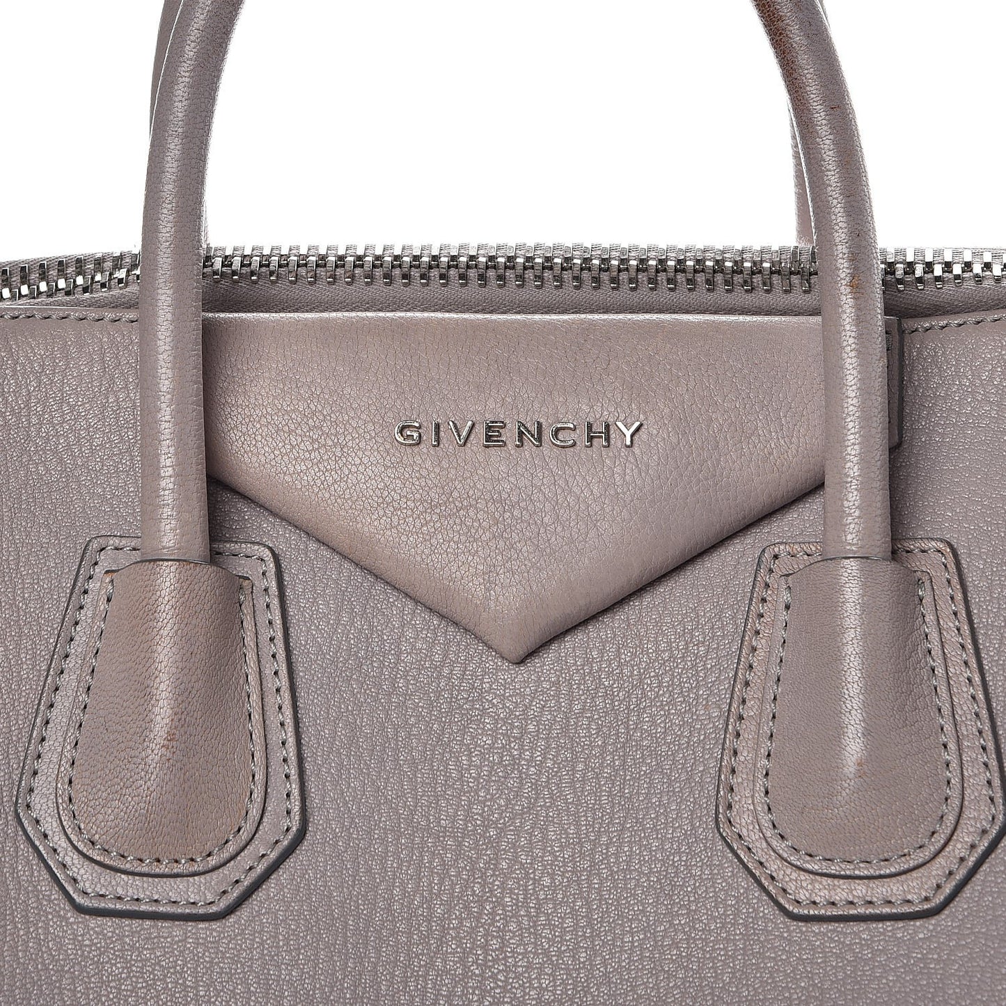 Sugar Goatskin Medium Antigona Pearl Grey
