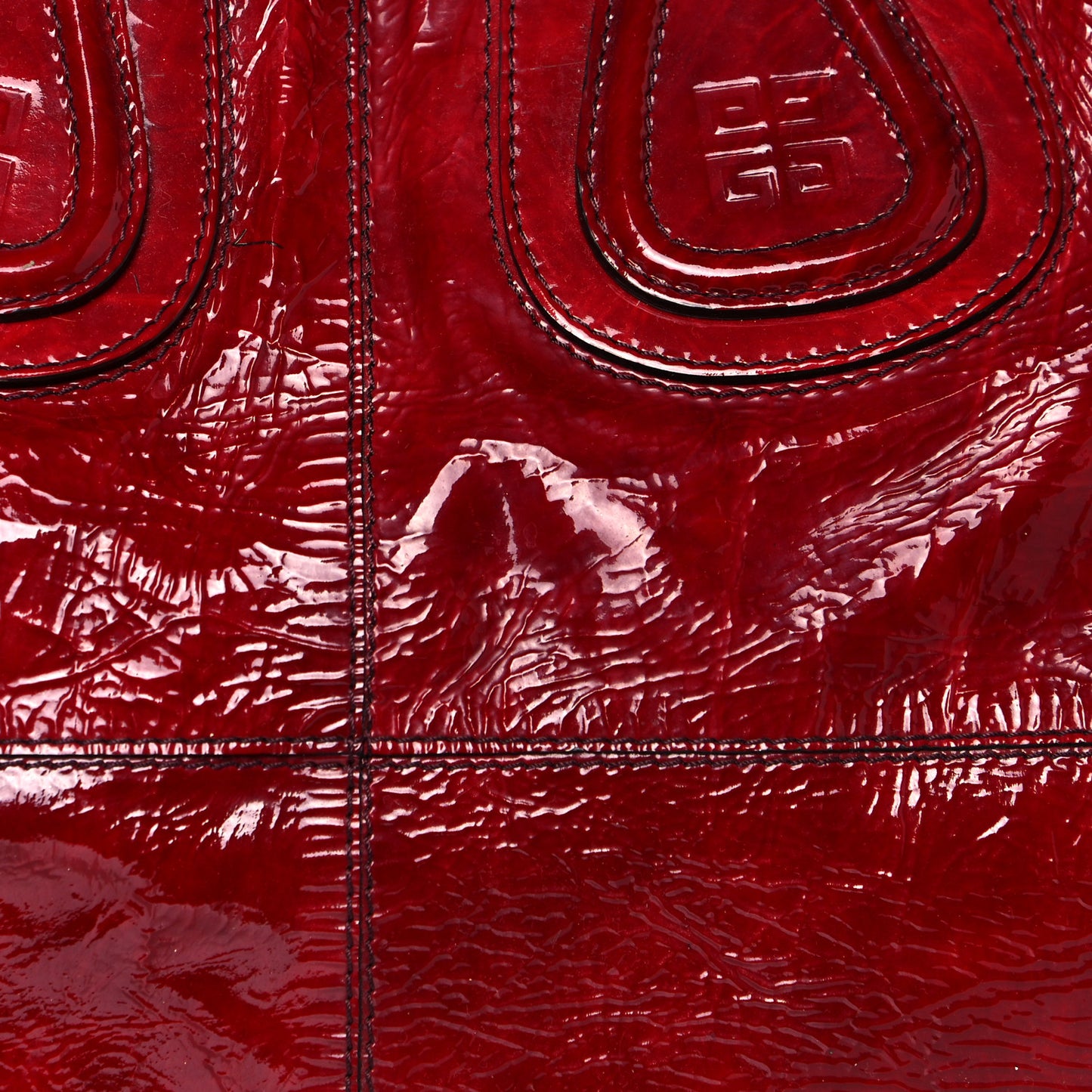 Crinkled Patent Calfskin Medium Nightingale Red