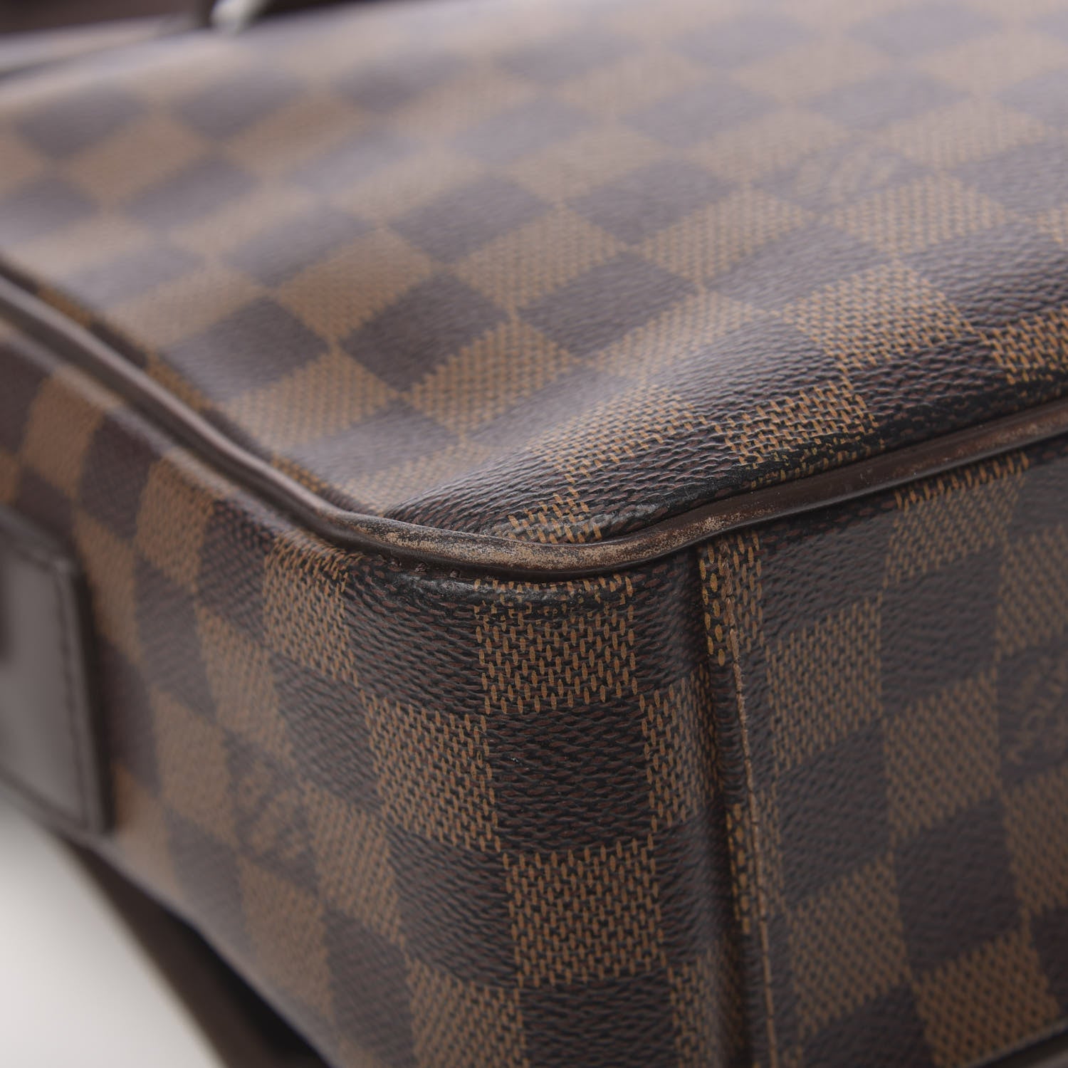 Louis Vuitton Damier Ebene Shelton MM 16 of 17
