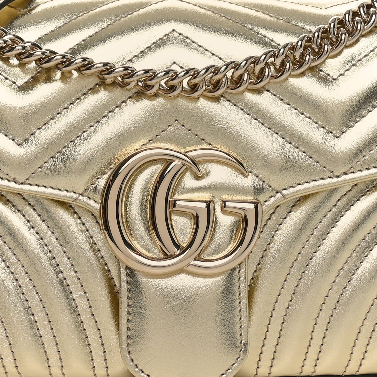 Metallic Calfskin Matelasse Small GG Marmont Shoulder Bag Platino