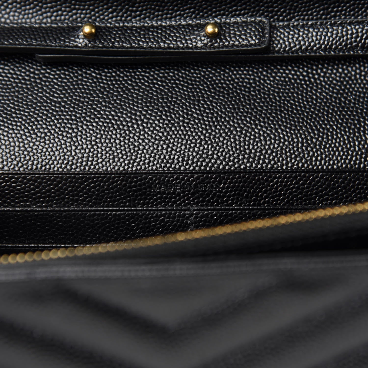 Saint Laurent Grain De Poudre Matelasse Chevron Monogram Chain Wallet Black 9 of 12
