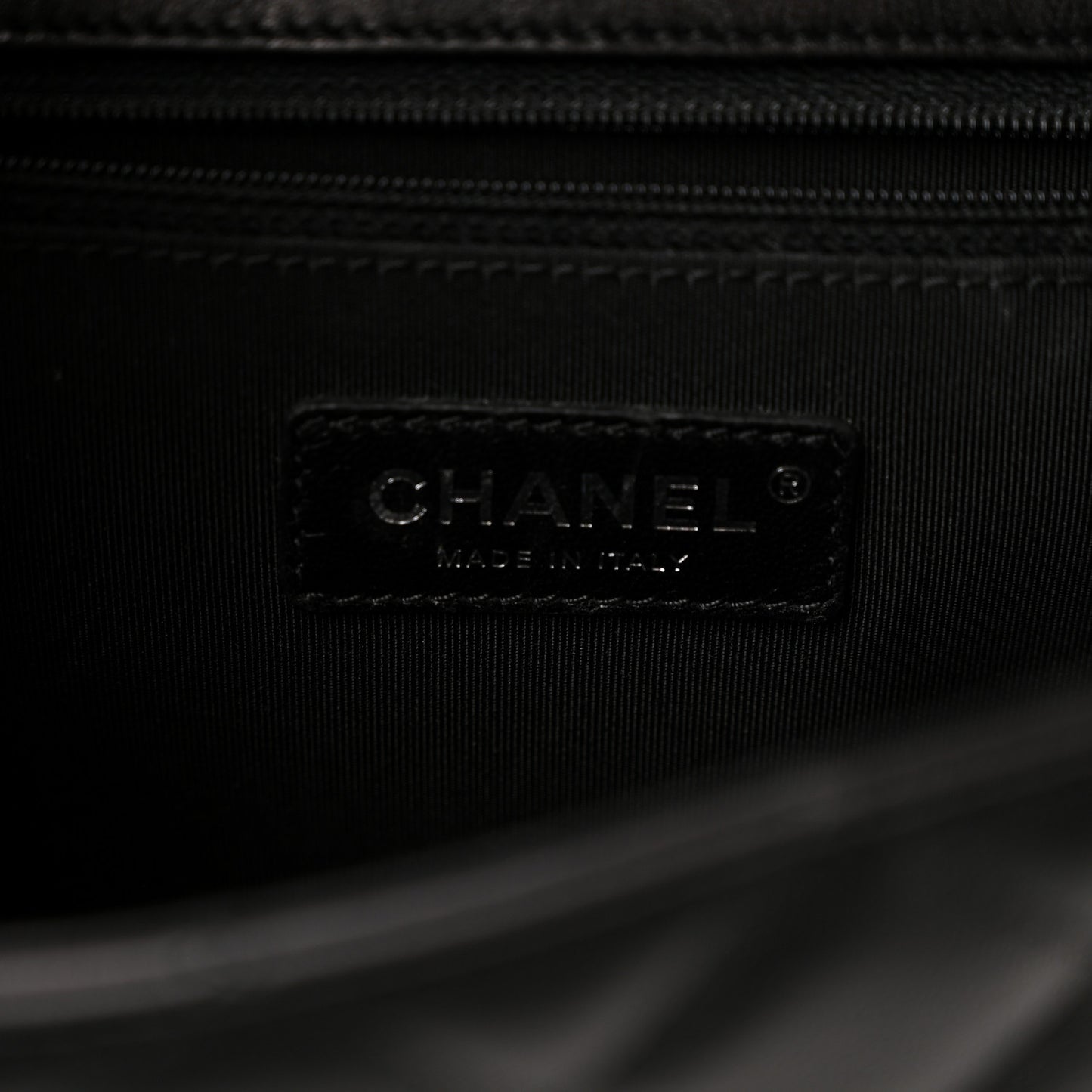 Lambskin Quilted Jumbo Cuba Color Flap Black