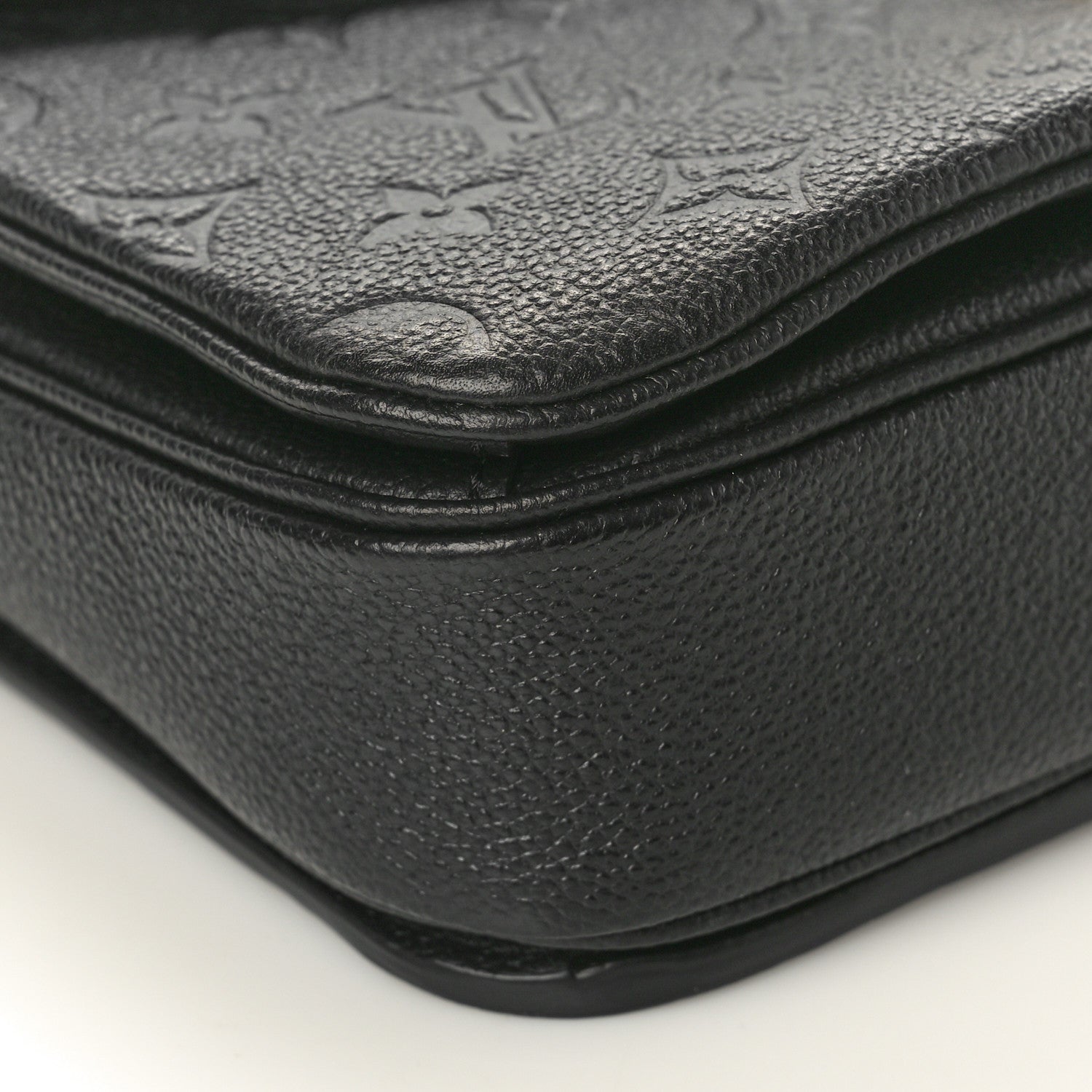 Louis Vuitton Empreinte Pochette Metis Black 8 of 9