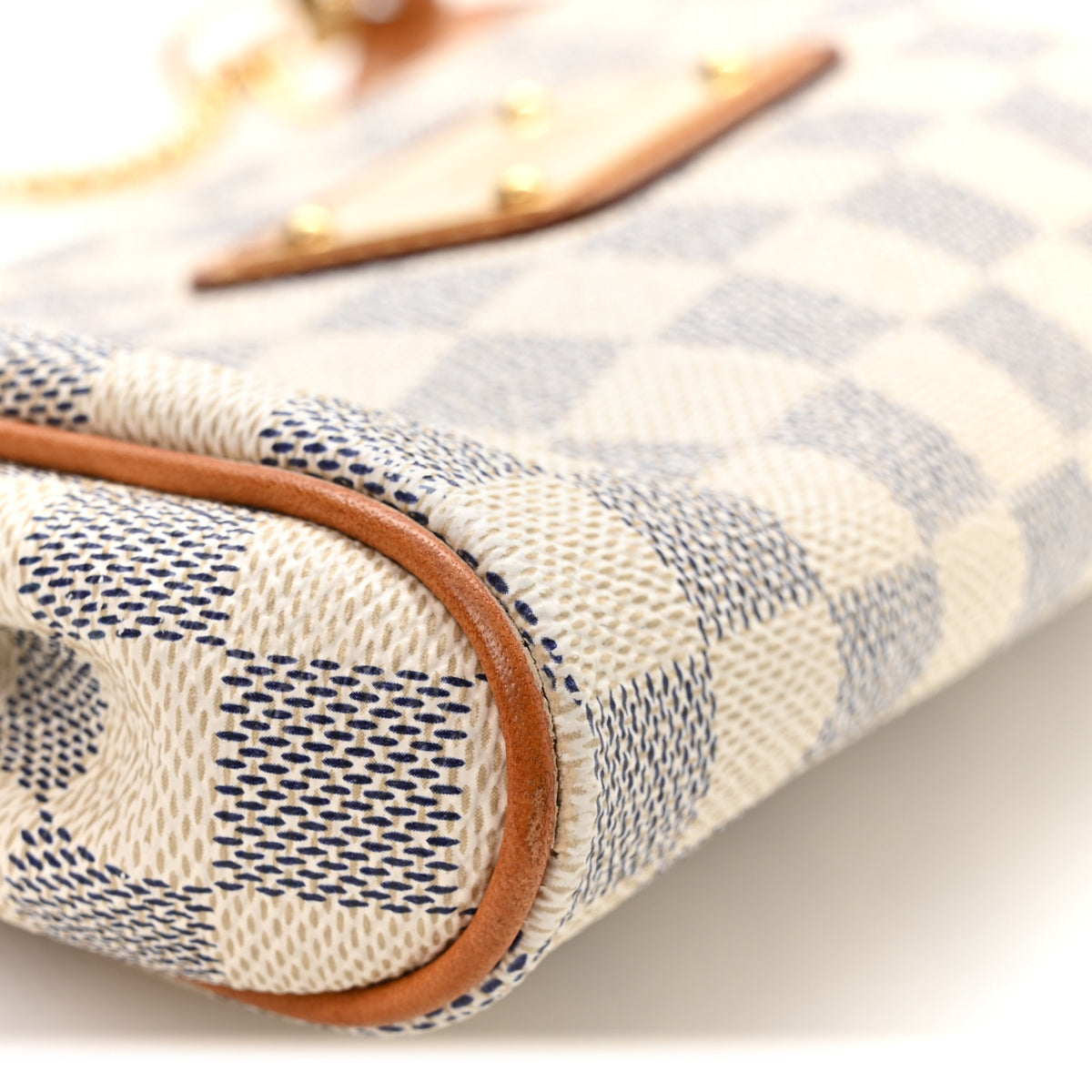 Louis Vuitton Damier Azur Eva Clutch 10 of 11