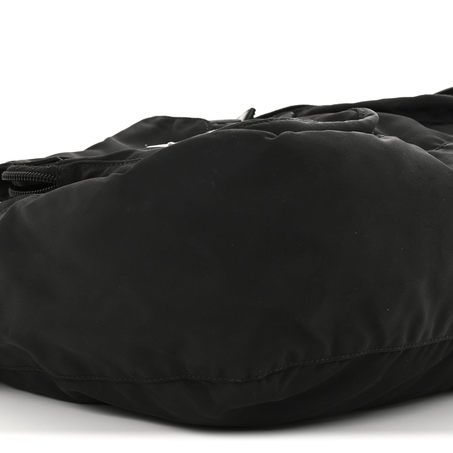 Tessuto Nylon Saffiano Vela Messenger Bag Black