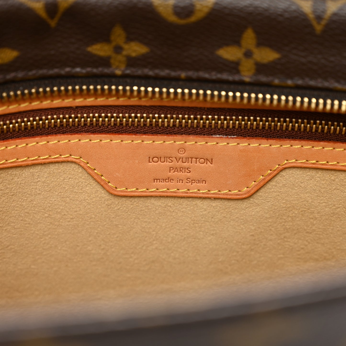 LOUIS VUITTON Monogram Luco