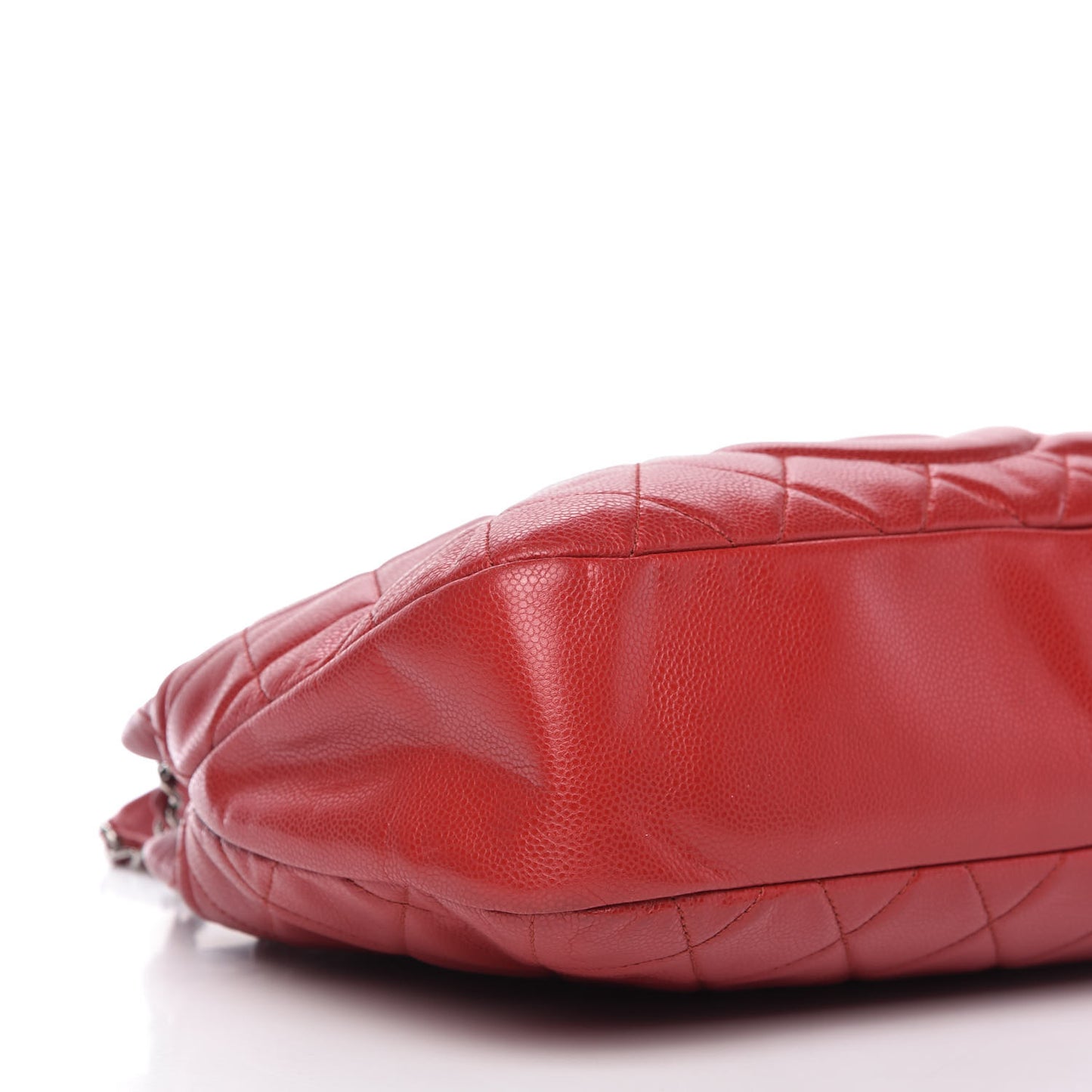 Caviar Quilted Timeless CC Soft Tote Red