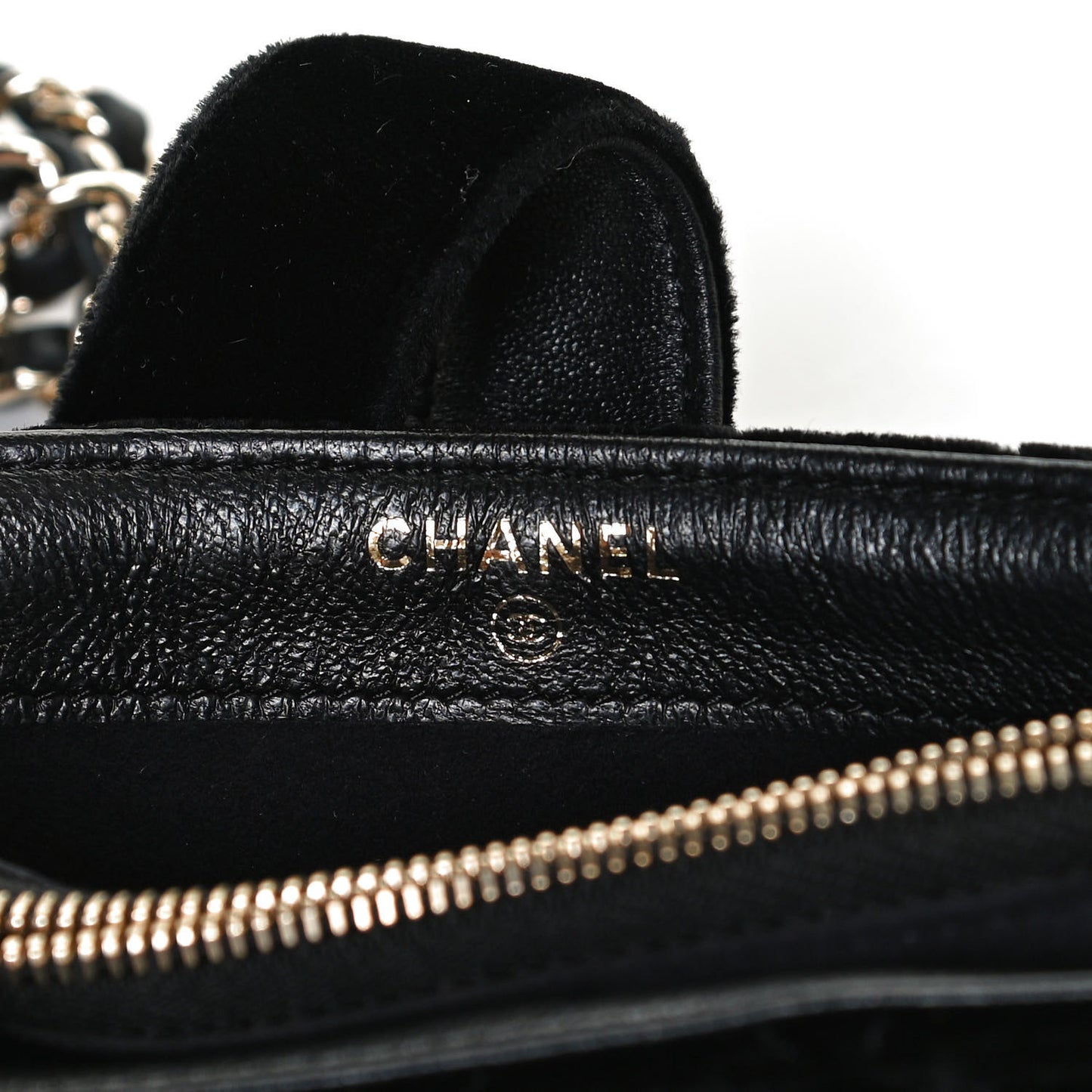 Velvet Quilted Small Clutch With Chain Black