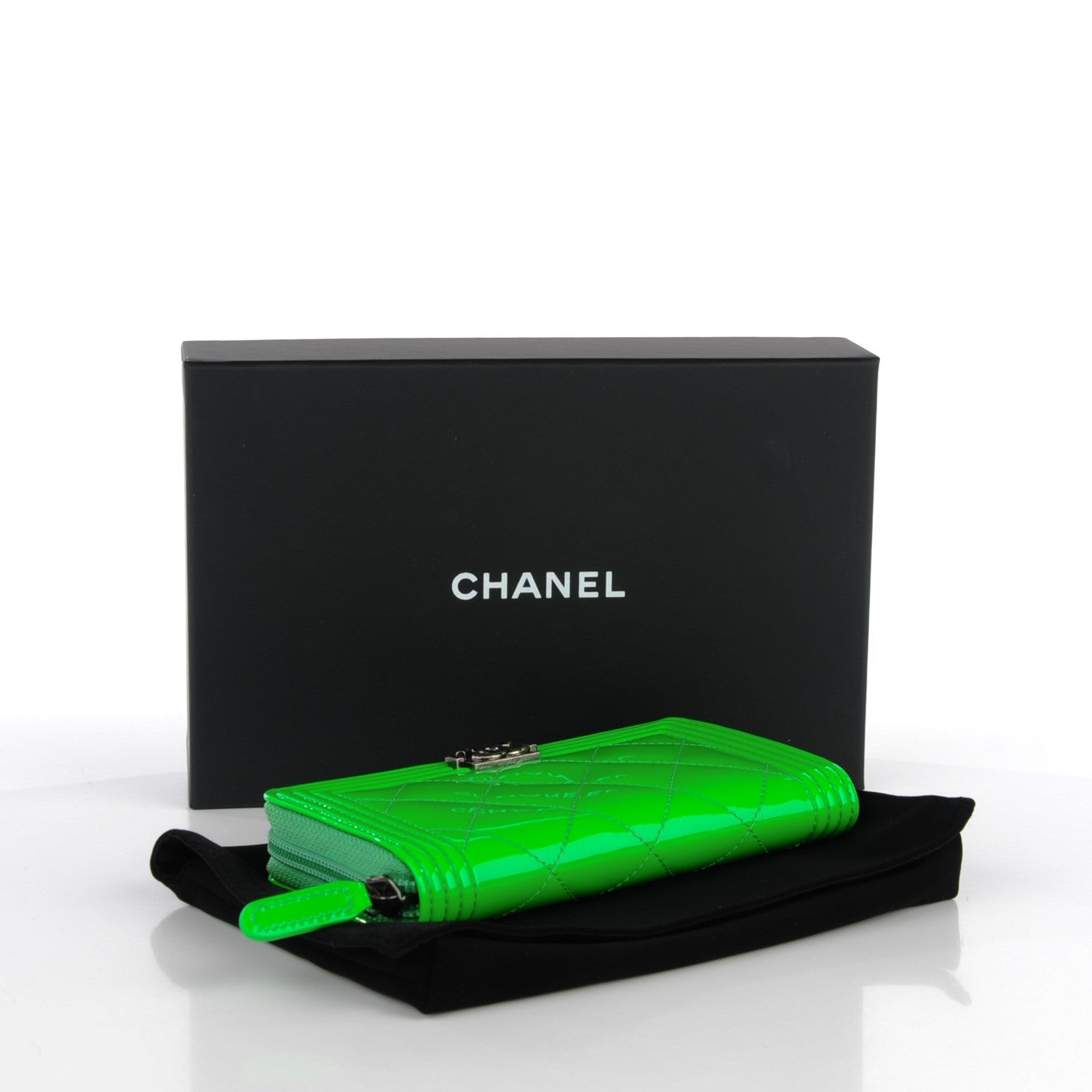 Chanel Patent Quilted Small Boy Zip Around Wallet Green 4 of 8