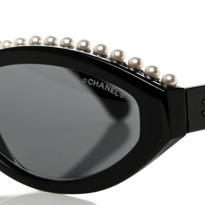 Chanel Acetate Pearl Oval Sunglasses S0114 Black 7 of 8