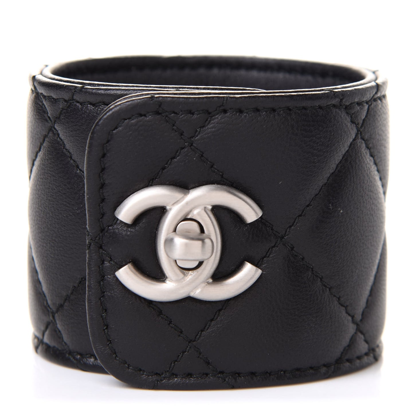 Lambskin Quilted CC Turnlock Cuff S Black