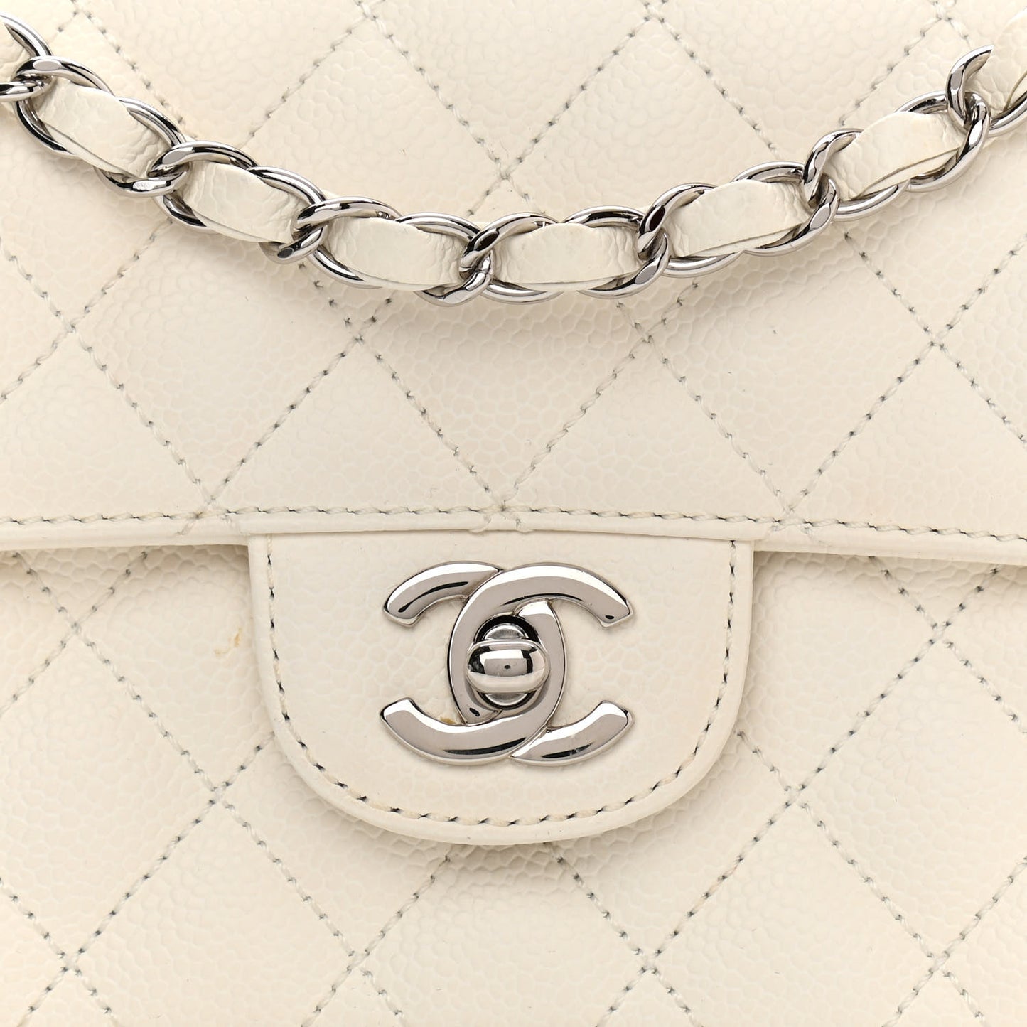 Caviar Quilted East West Flap White