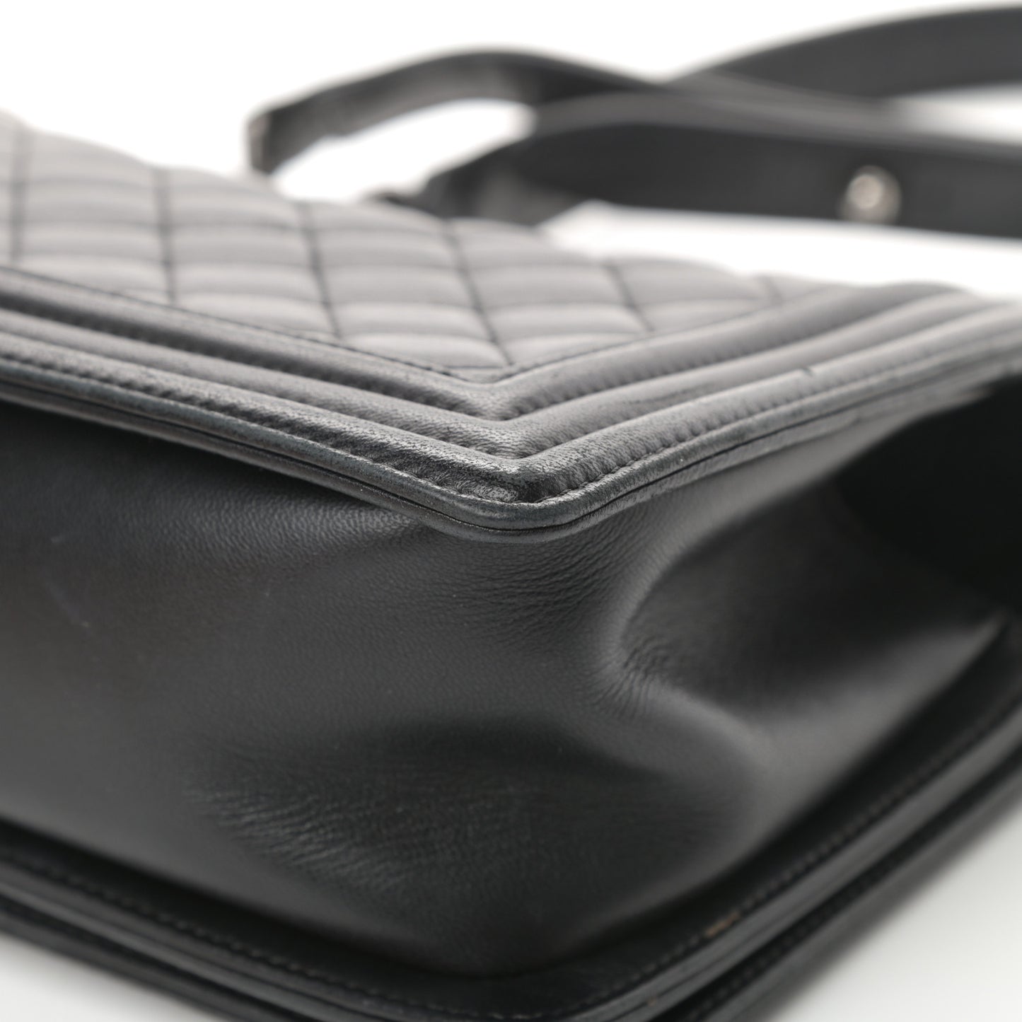 Lambskin Quilted Medium Boy Flap Black