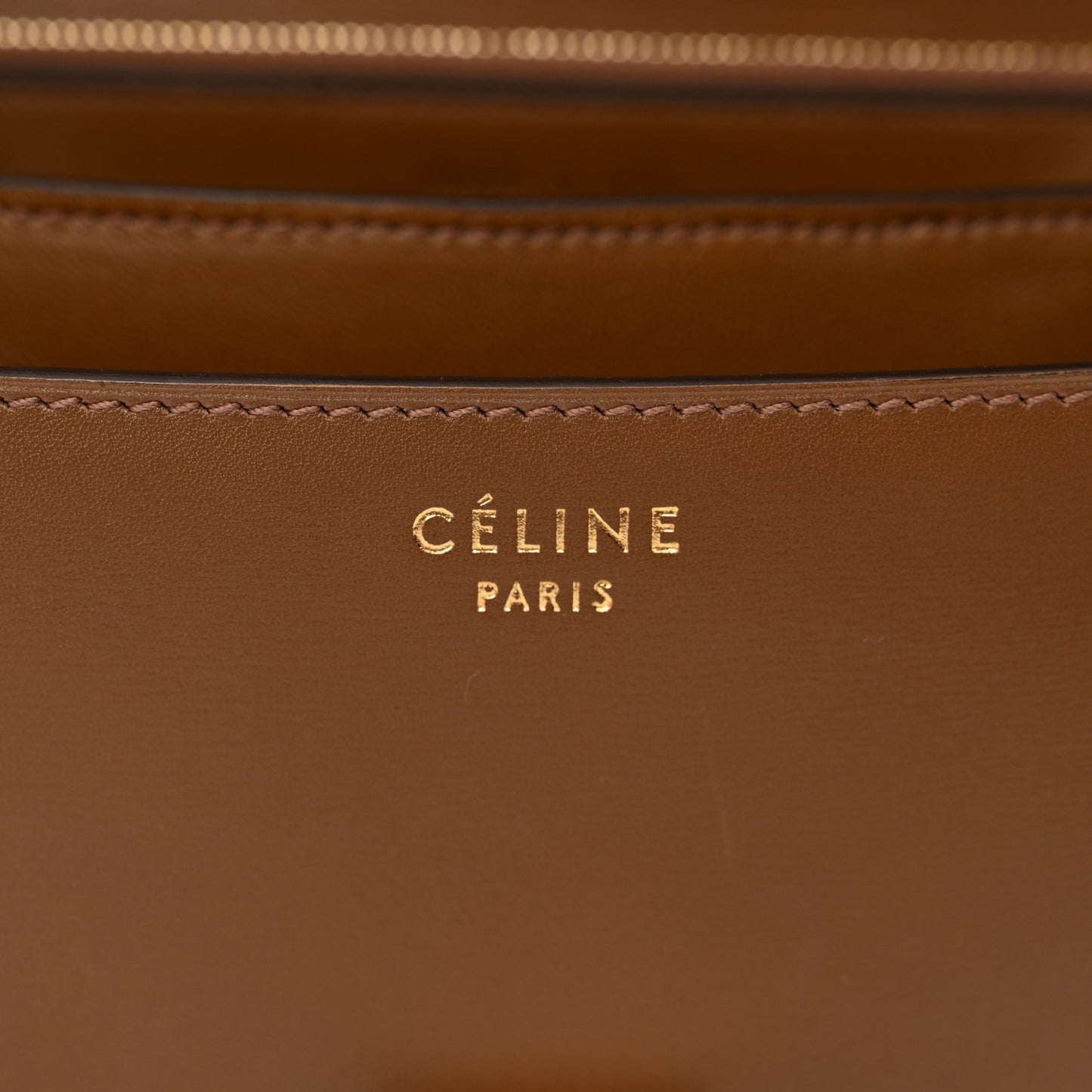 Box Calfskin Medium Classic Box Flap Bag Camel