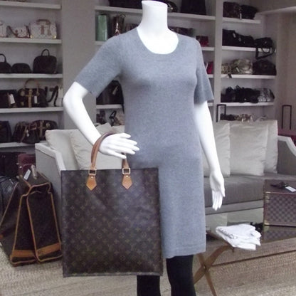 Louis Vuitton Monogram Sac Plat 2 of 8
