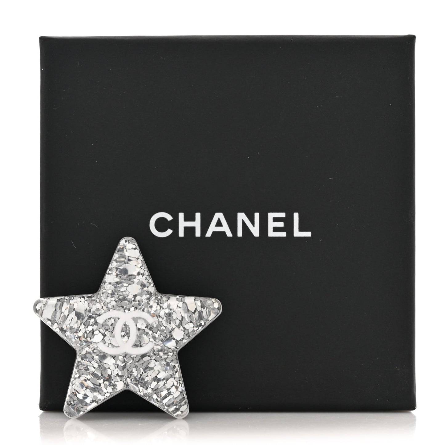 Resin Glitter Star CC Brooch White