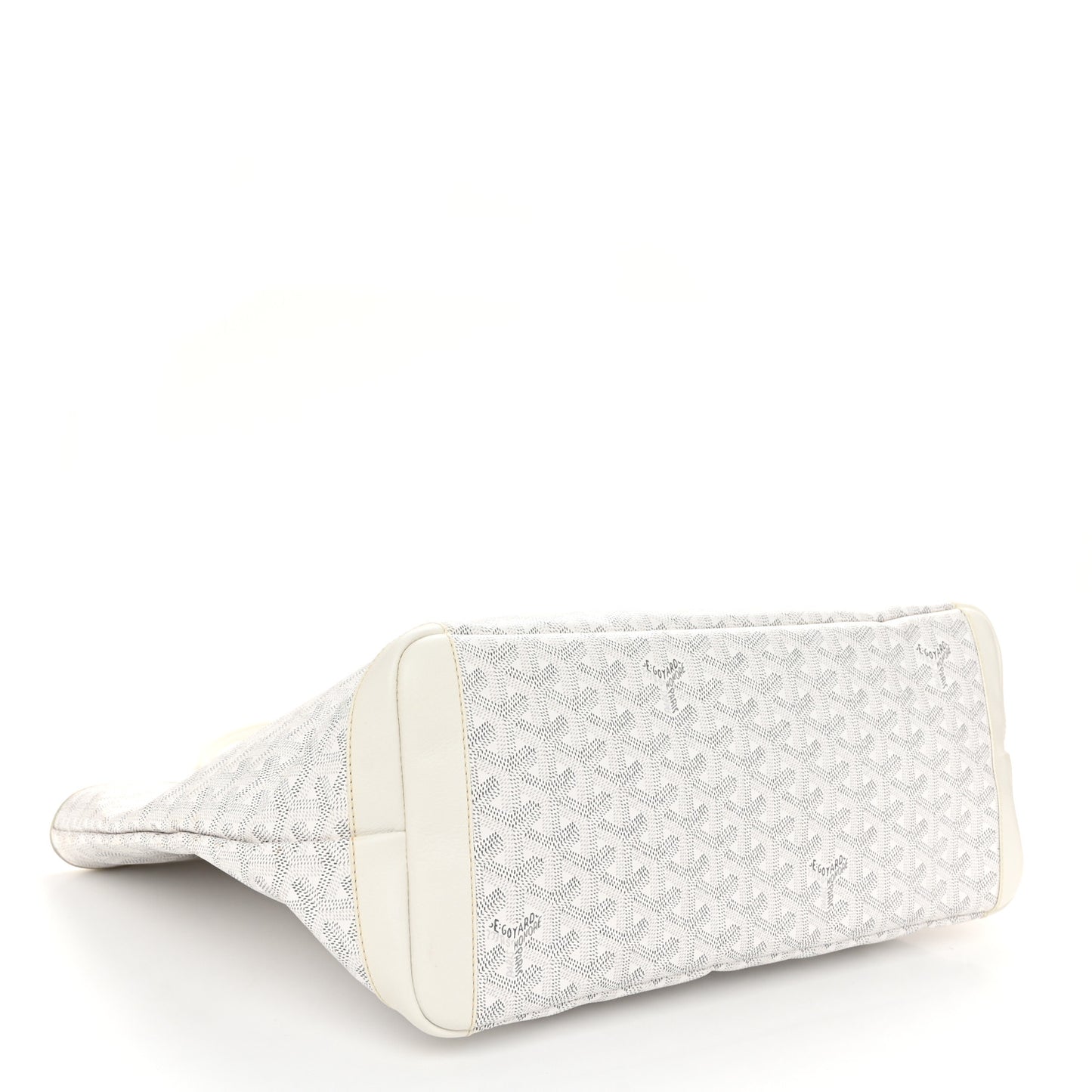 Goyardine Artois MM White
