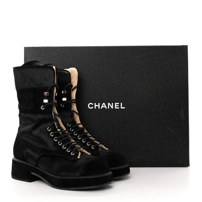 Chanel Suede Pony Hair Shearling Lace Up Combat Boots 38.5 Black White 11 of 11