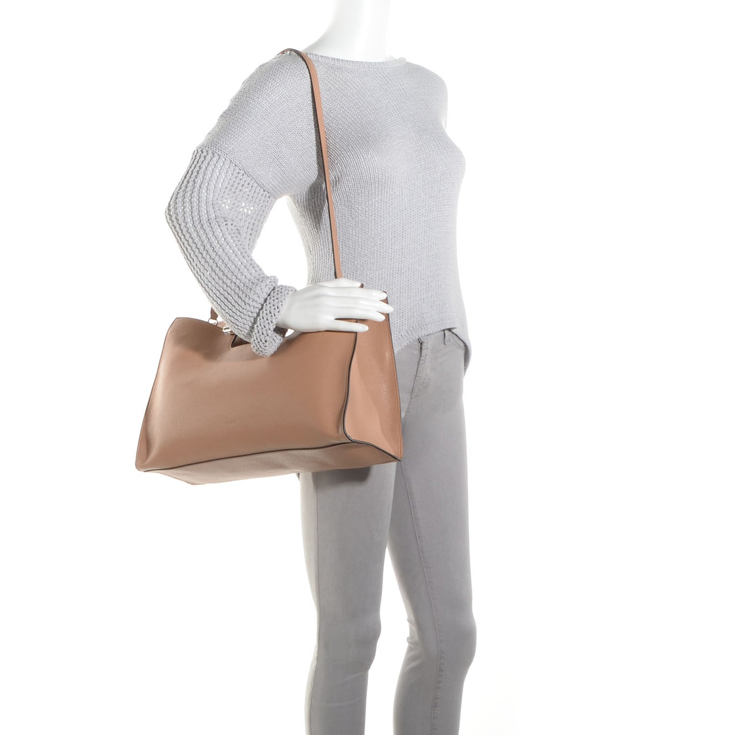 Calfskin Medium Bamboo Daily Shopper Camelia