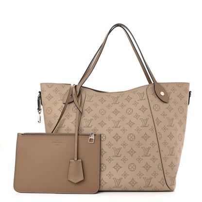 Louis Vuitton Mahina Hina MM Galet 1 of 10